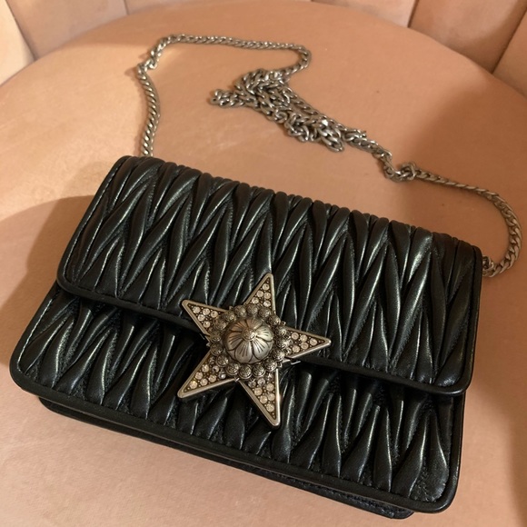 miu miu star bag
